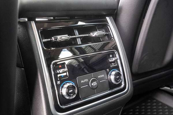 2025 GWM Tank 500 Ultra Hybrid P03