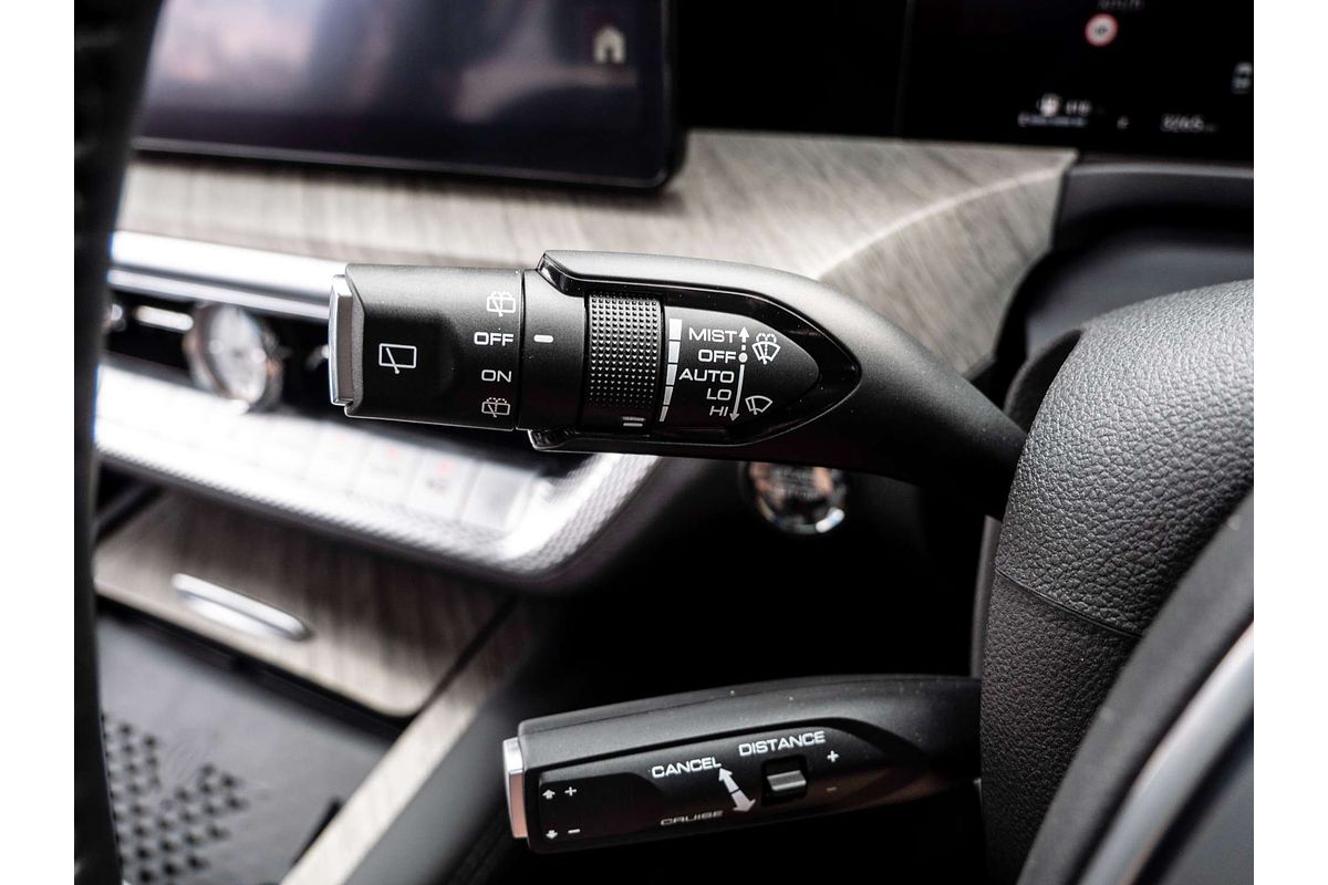 2025 GWM Tank 500 Ultra Hybrid P03