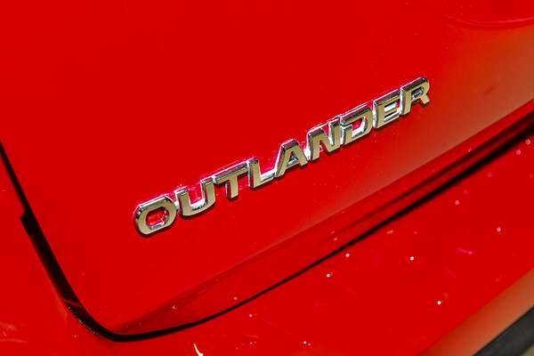 2020 Mitsubishi Outlander LS ZL
