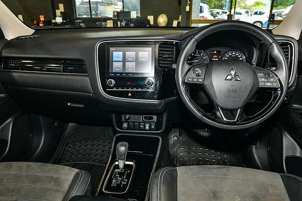 2020 Mitsubishi Outlander LS ZL