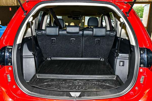 2020 Mitsubishi Outlander LS ZL