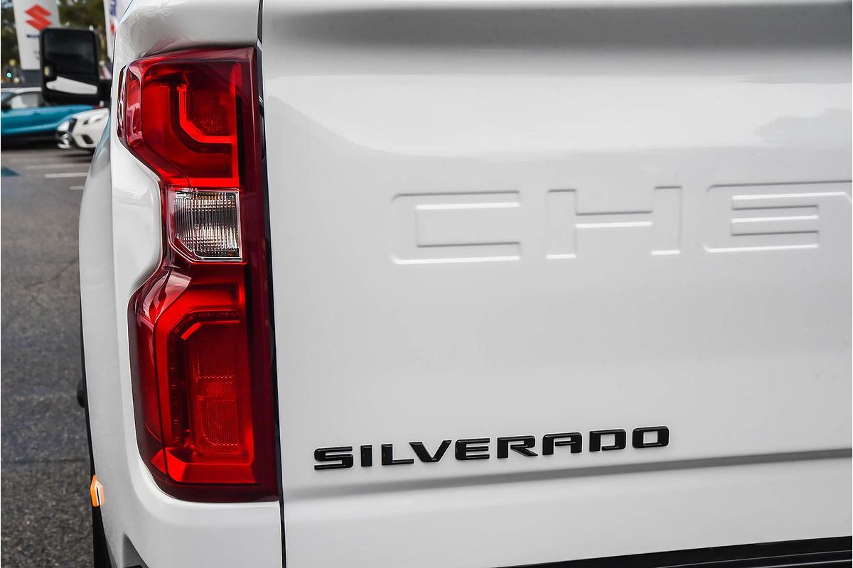 2025 Chevrolet Silverado HD LTZ Premium W/Tech Pack T1 4X4