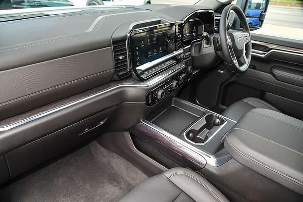 2025 Chevrolet Silverado HD LTZ Premium W/Tech Pack T1 4X4