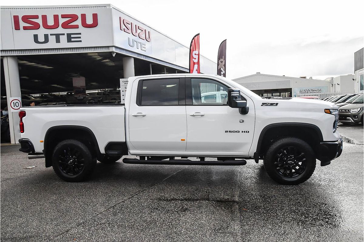 2025 Chevrolet Silverado HD LTZ Premium W/Tech Pack T1 4X4