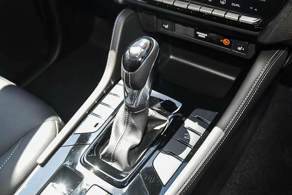 2025 Isuzu MU-X LS-T