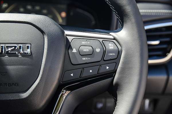 2025 Isuzu MU-X LS-T