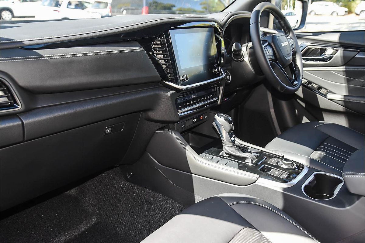 2025 Isuzu MU-X LS-T