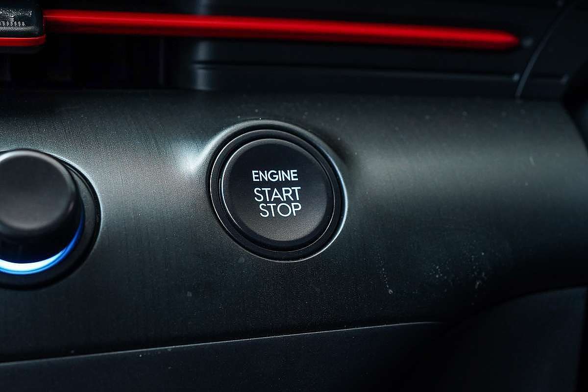 2025 Hyundai Kona Premium N Line SX2.V3