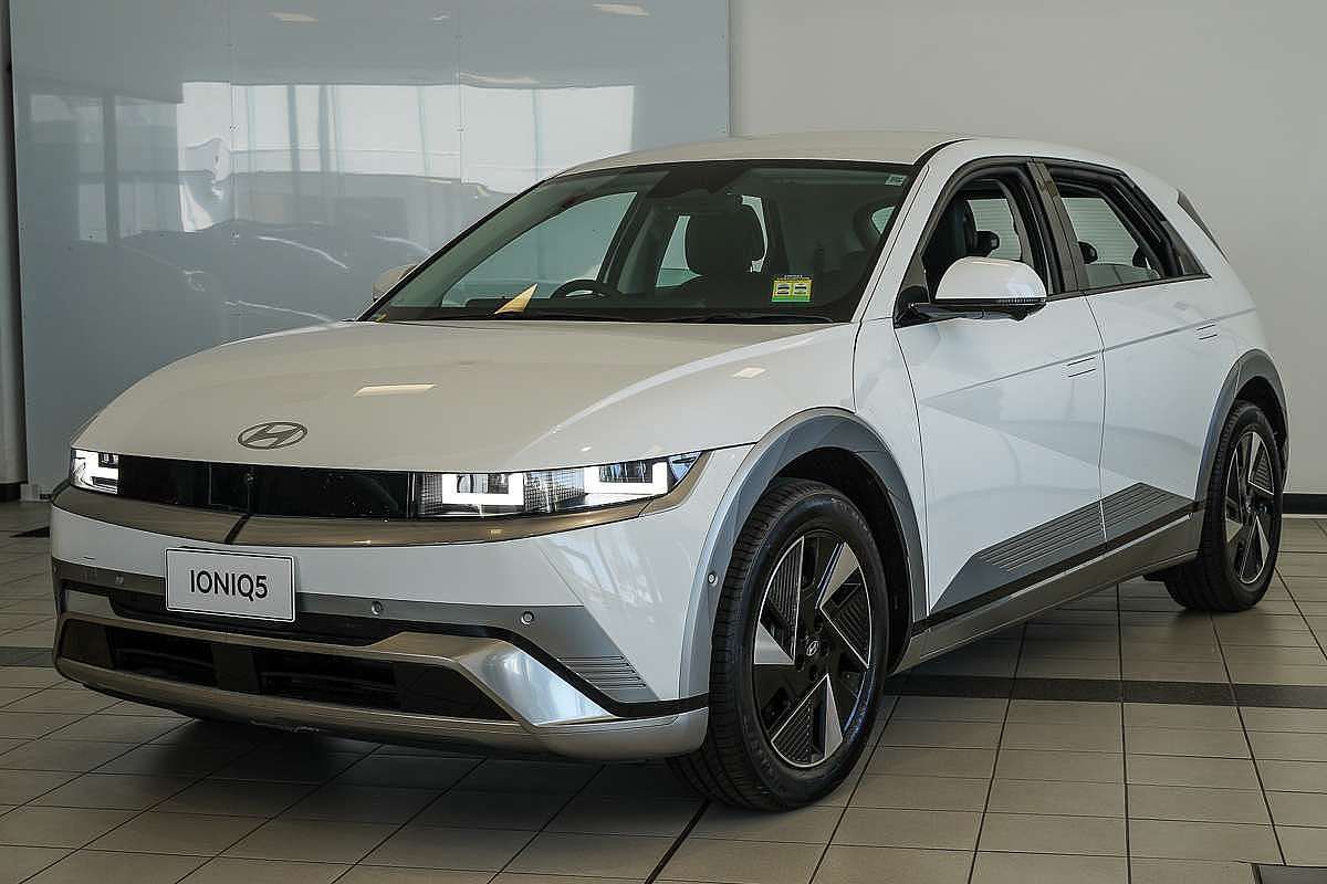 2025 Hyundai IONIQ 5  NE.V5