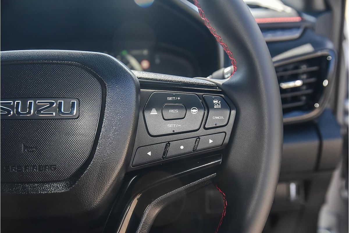 2025 Isuzu D-MAX X-TERRAIN 4X4