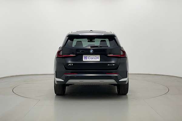 2024 BMW X1 sDrive18i U11