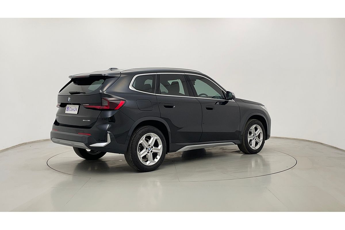 2024 BMW X1 sDrive18i U11