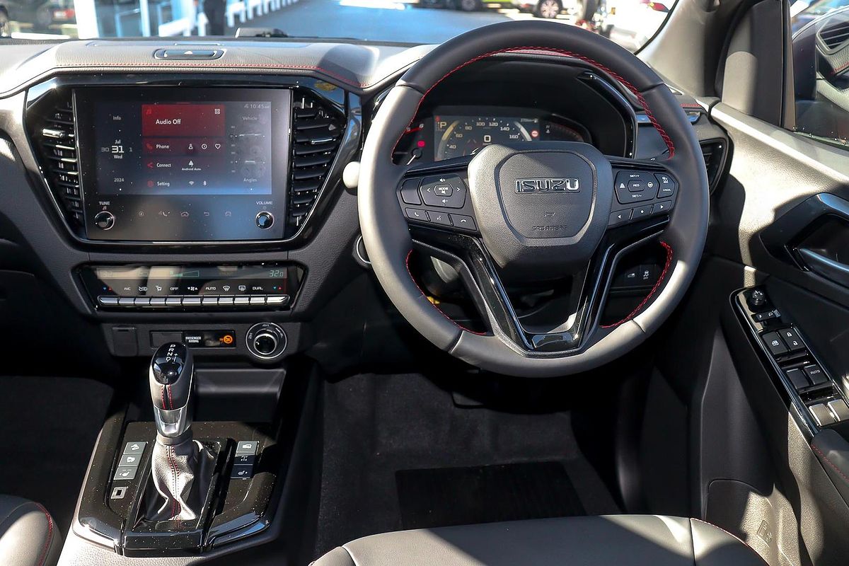 2025 Isuzu D-MAX X-TERRAIN 4X4