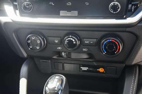 2025 Isuzu MU-X LS-M