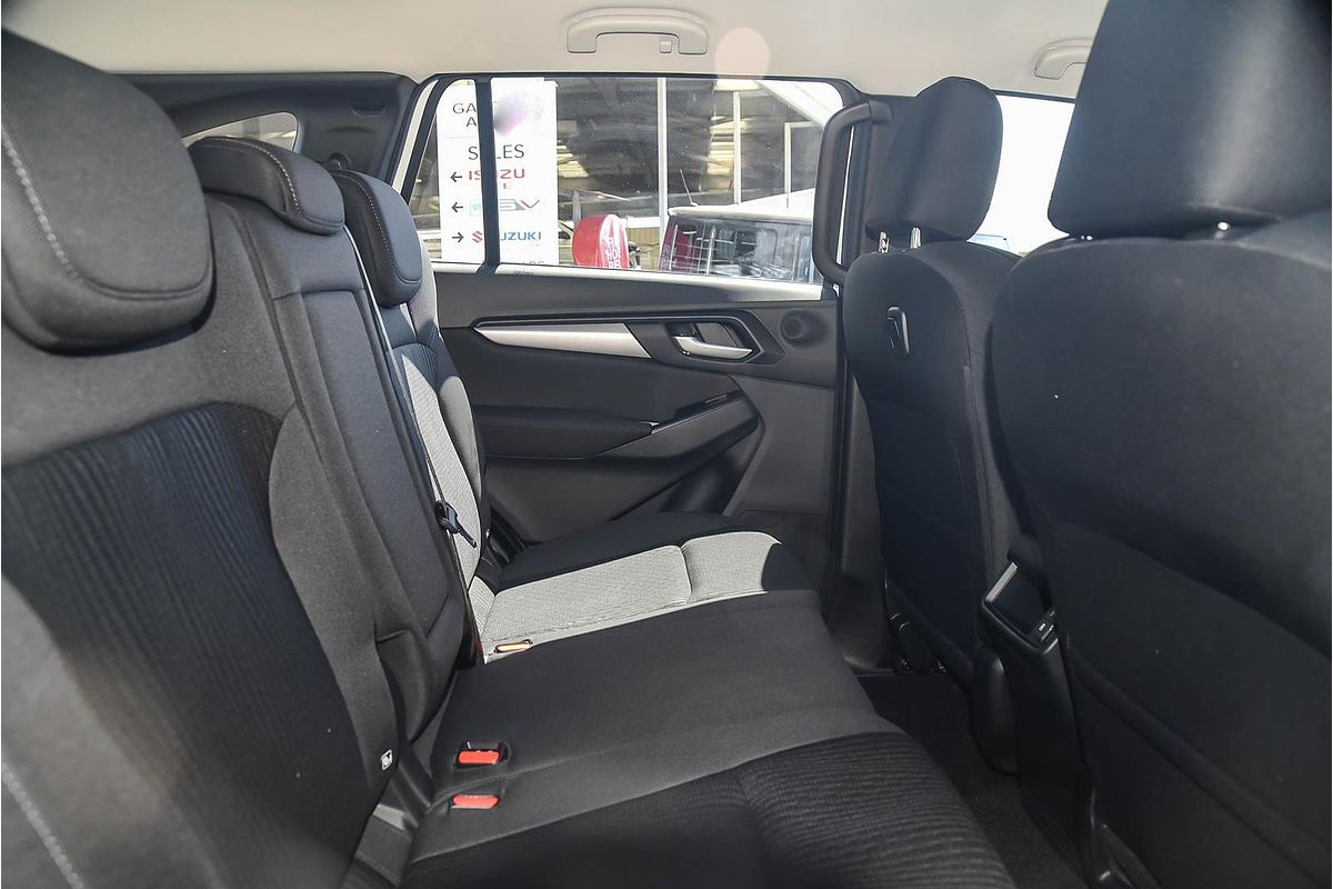 2025 Isuzu MU-X LS-M