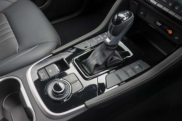 2025 Isuzu MU-X LS-T