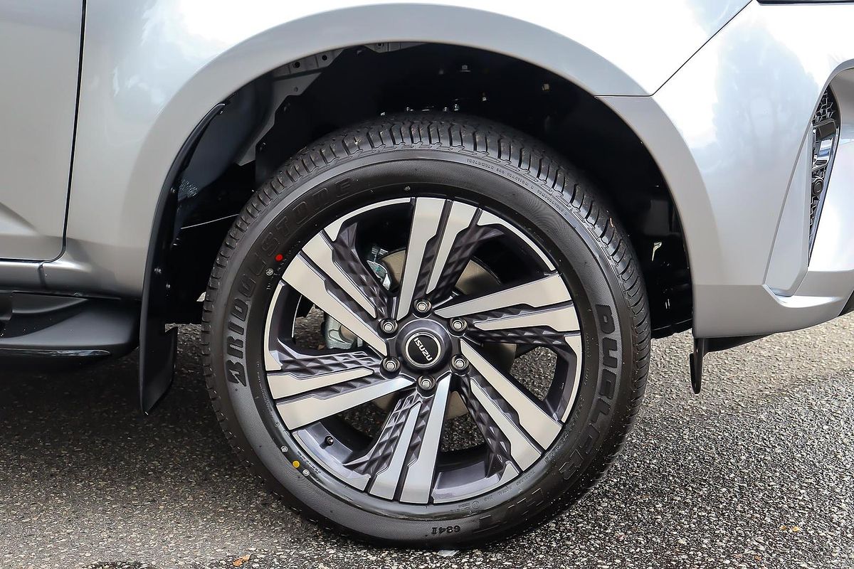 2025 Isuzu MU-X LS-T