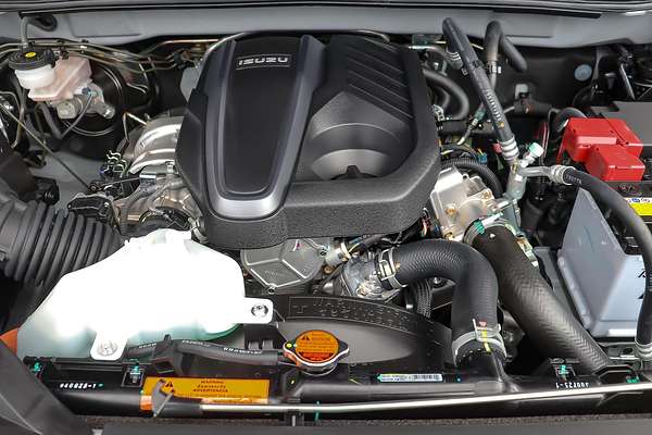 2025 Isuzu MU-X LS-T