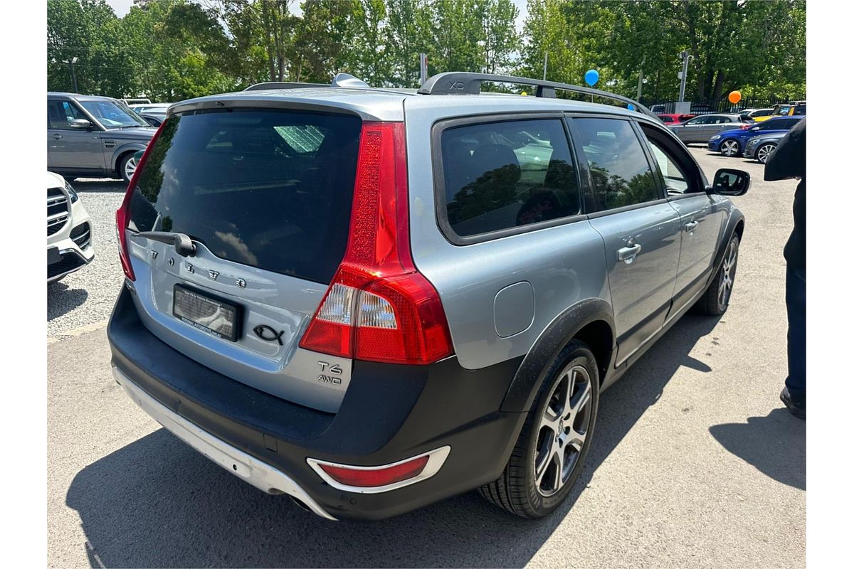 2014 Volvo XC70 T6 LUXURY BZ MY14