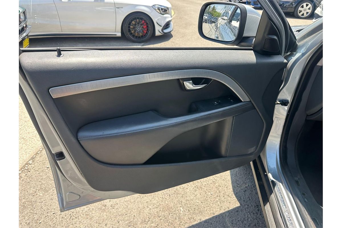 2014 Volvo XC70 T6 LUXURY BZ MY14