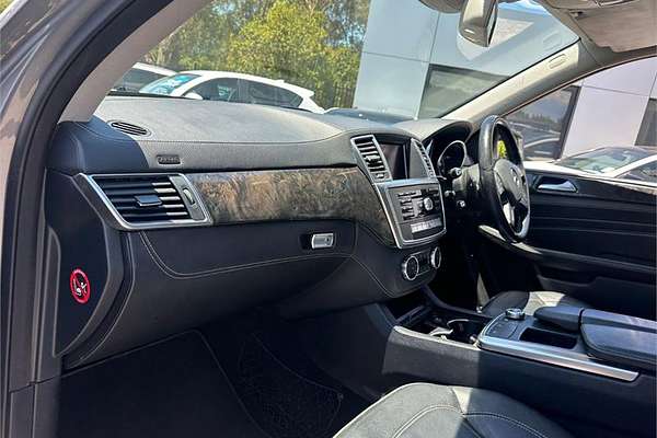 2012 Mercedes-Benz M-Class ML350 BlueTEC W166