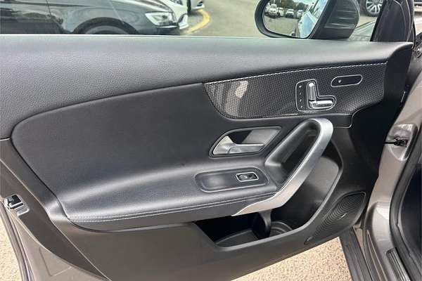 2019 Mercedes-Benz 200  V177 MY20