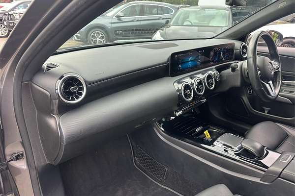 2019 Mercedes-Benz 200  V177 MY20