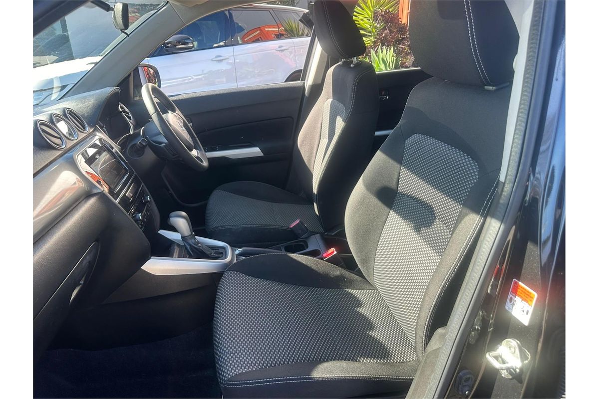 2016 Suzuki Vitara RT-S LY