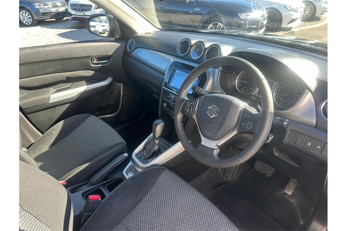 2016 Suzuki Vitara RT-S LY