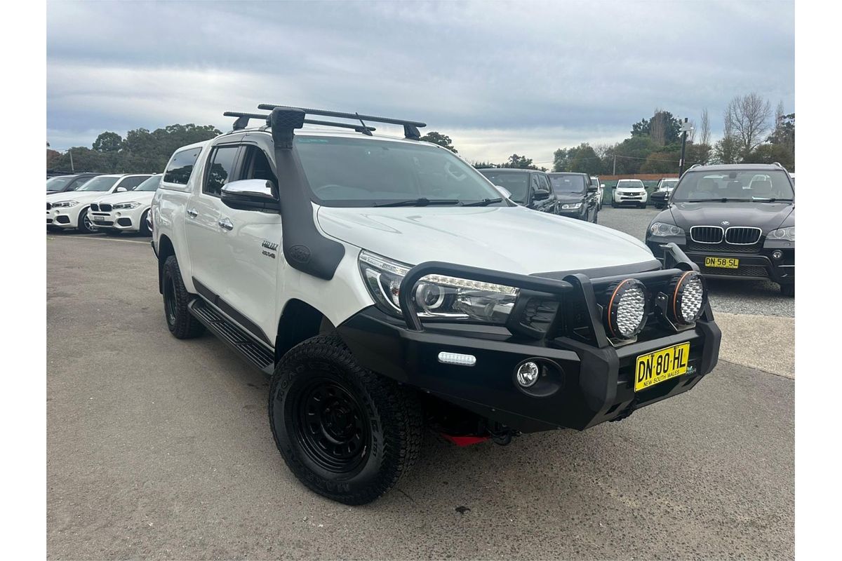 2018 Toyota Hilux SR5 (4x4) GUN126R MY19 4X4