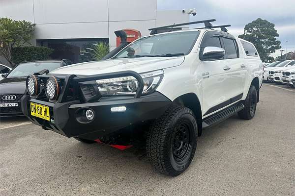 2018 Toyota Hilux SR5 (4x4) GUN126R MY19 4X4
