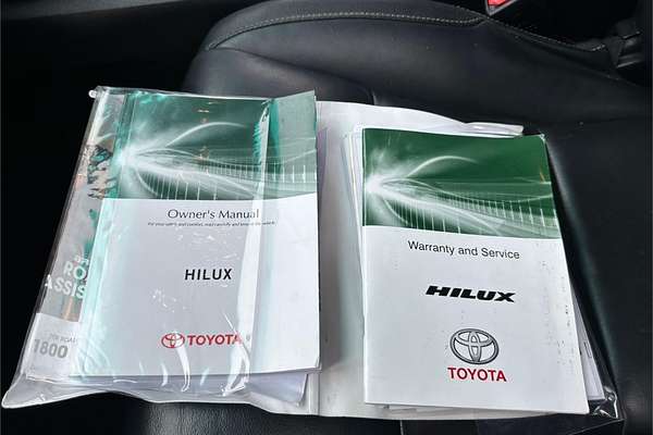 2018 Toyota Hilux SR5 (4x4) GUN126R MY19 4X4