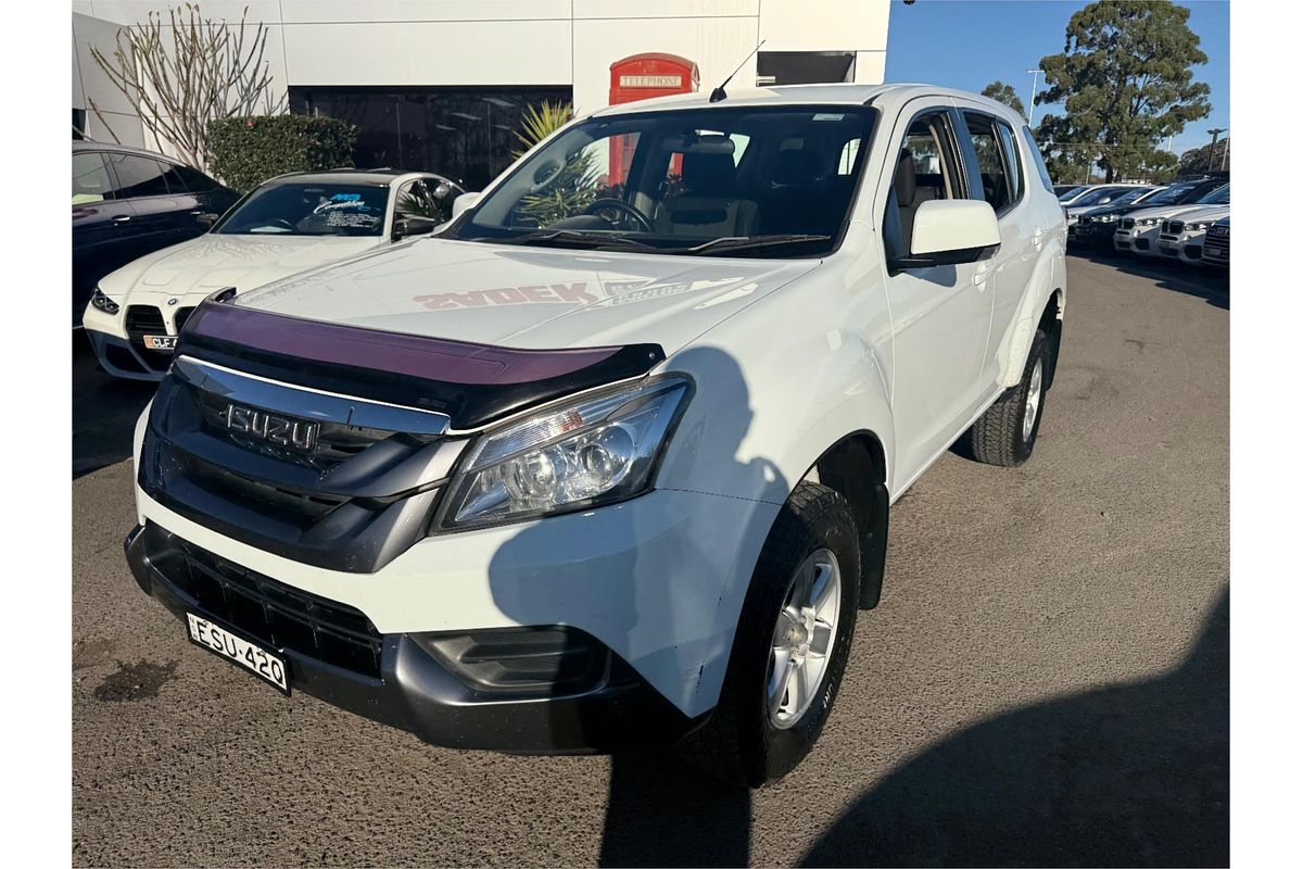 2014 Isuzu MU-X LS-M (4x4) UC