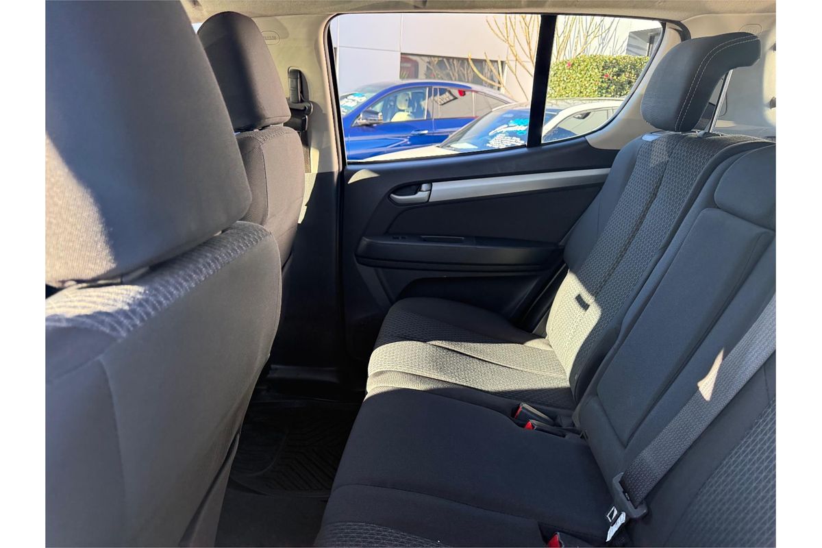 2014 Isuzu MU-X LS-M (4x4) UC