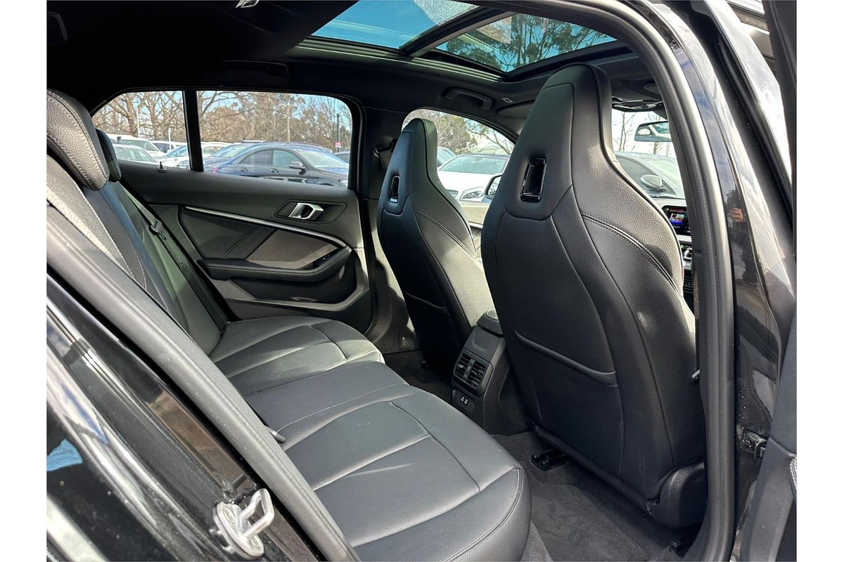 2020 BMW 1 M135i xDRIVE F40