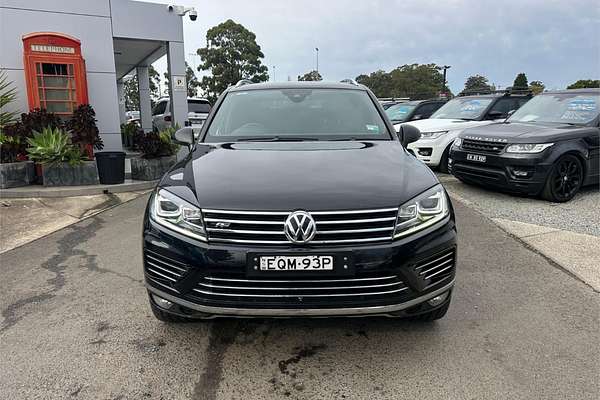 2015 Volkswagen Touareg V8 TDI R-LINE 7P MY16