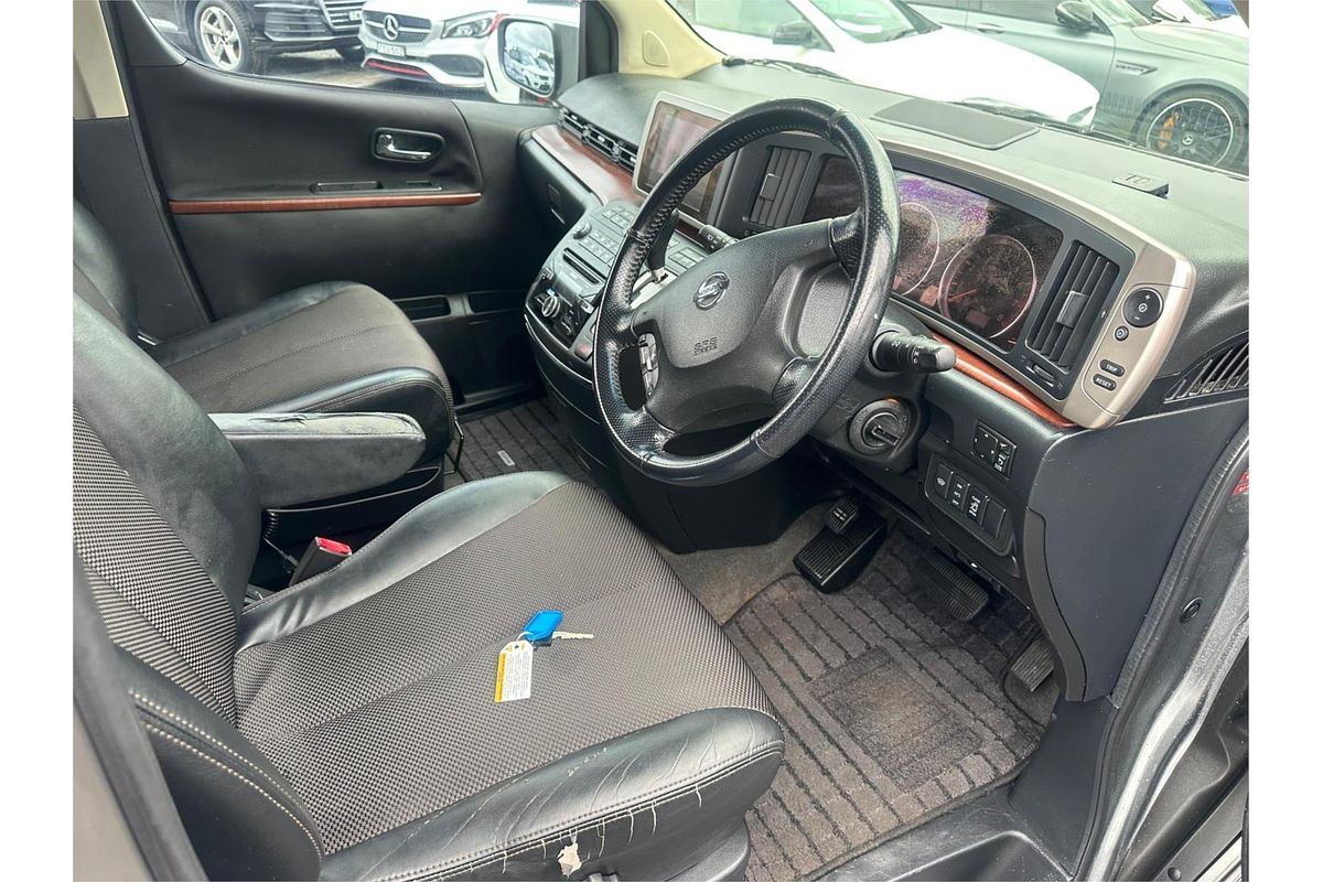 2005 Nissan Elgrand Highwaystar NE51