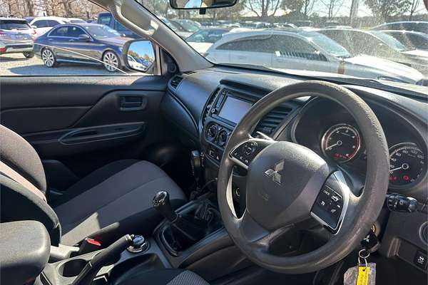 2021 Mitsubishi Triton GLX (4x4) MR MY21 4X4