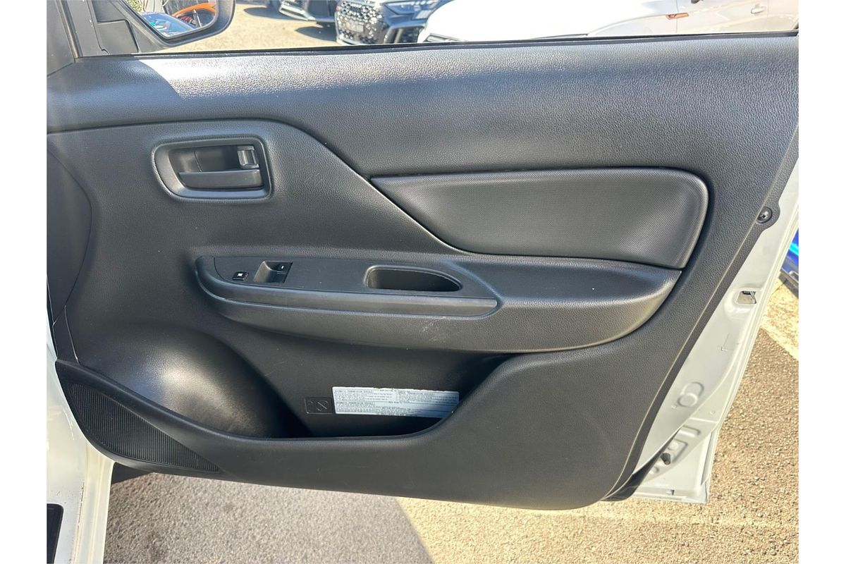 2021 Mitsubishi Triton GLX (4x4) MR MY21 4X4