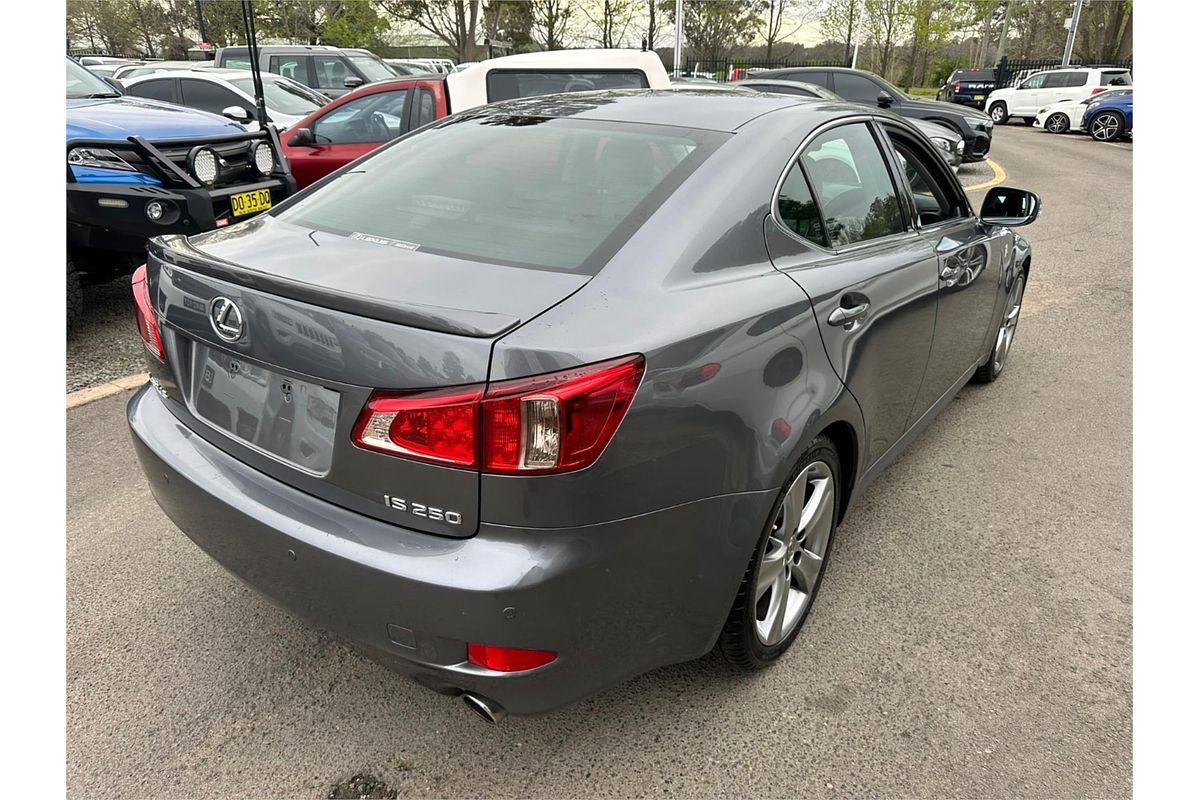 2013 Lexus IS PRESTIGE GSE20R MY11