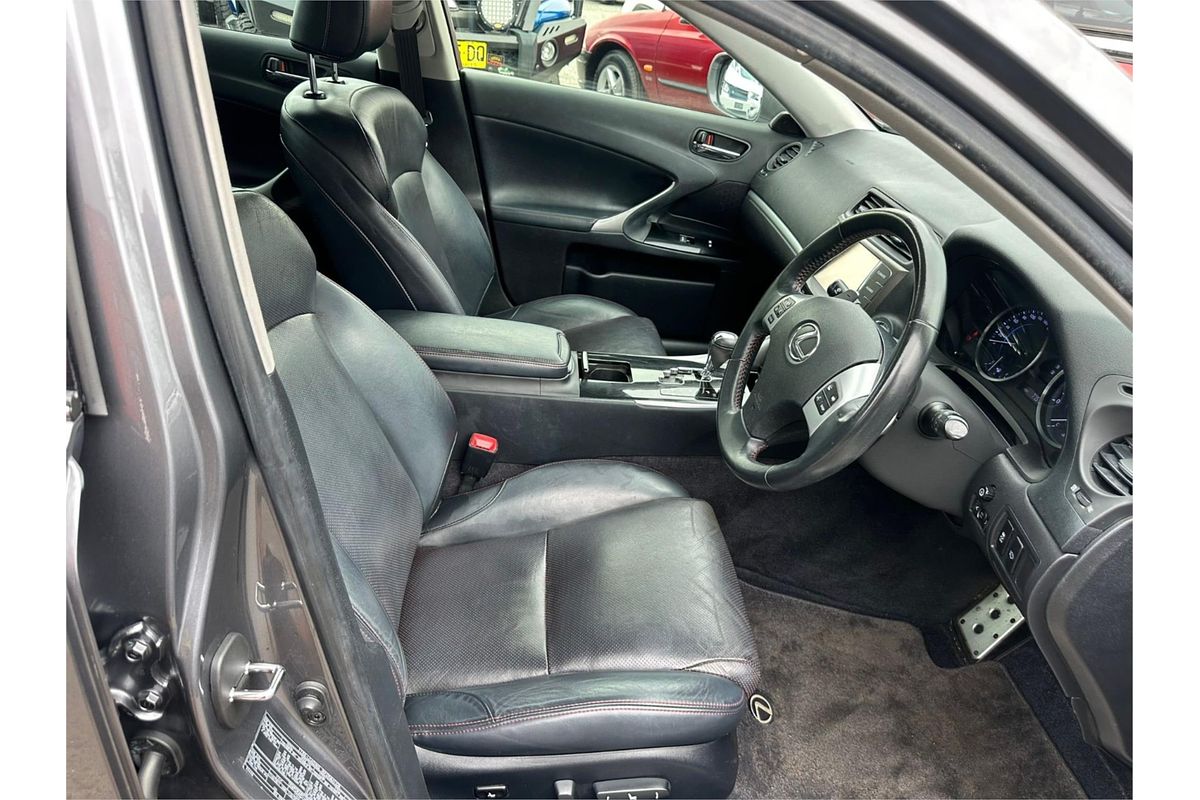 2013 Lexus IS PRESTIGE GSE20R MY11