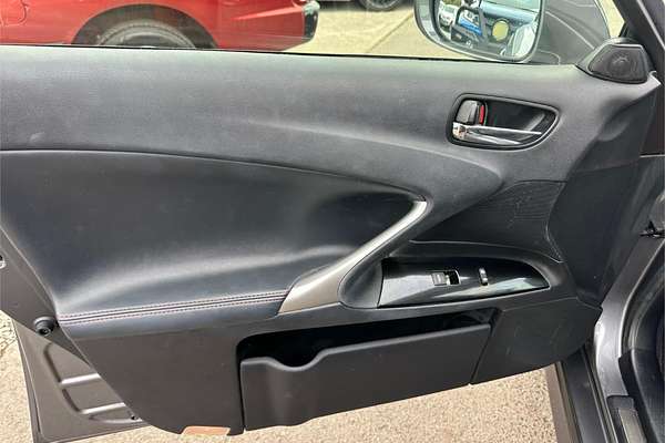 2013 Lexus IS PRESTIGE GSE20R MY11