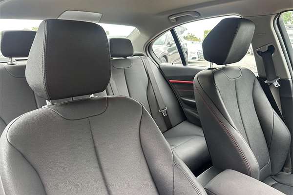 2017 BMW 3 18i SPORT LINE F30 LCI