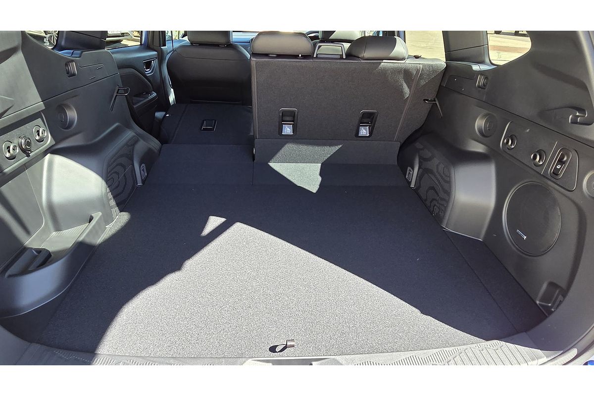 2025 Subaru Forester Hybrid Touring S6