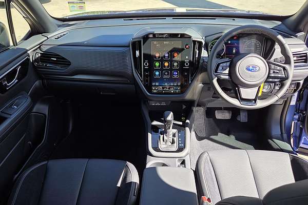 2025 Subaru Forester Hybrid Touring S6