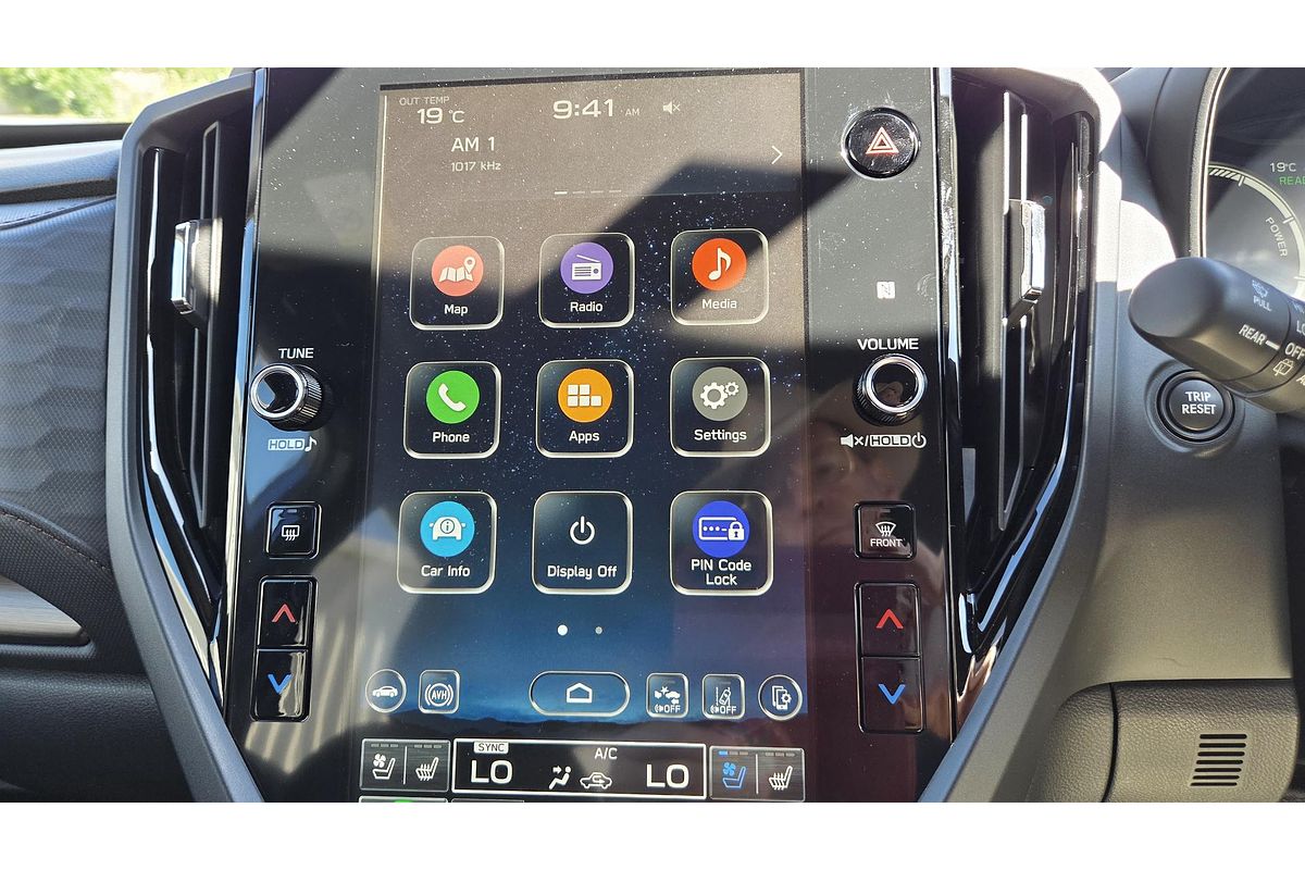 2025 Subaru Forester Hybrid Touring S6