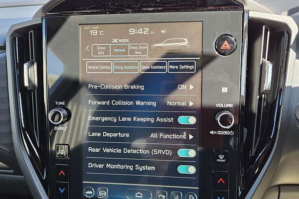 2025 Subaru Forester Hybrid Touring S6