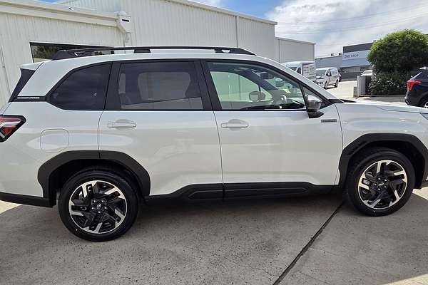 2025 Subaru Forester Hybrid S6