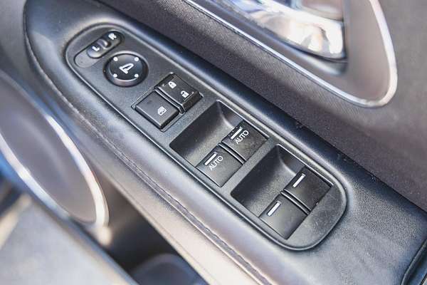 2015 Honda HR-V VTi-S