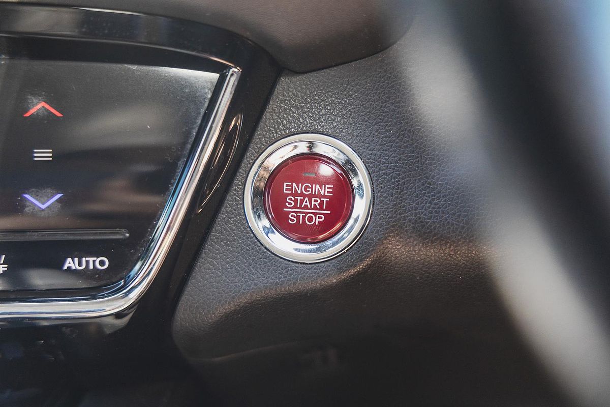 2015 Honda HR-V VTi-S